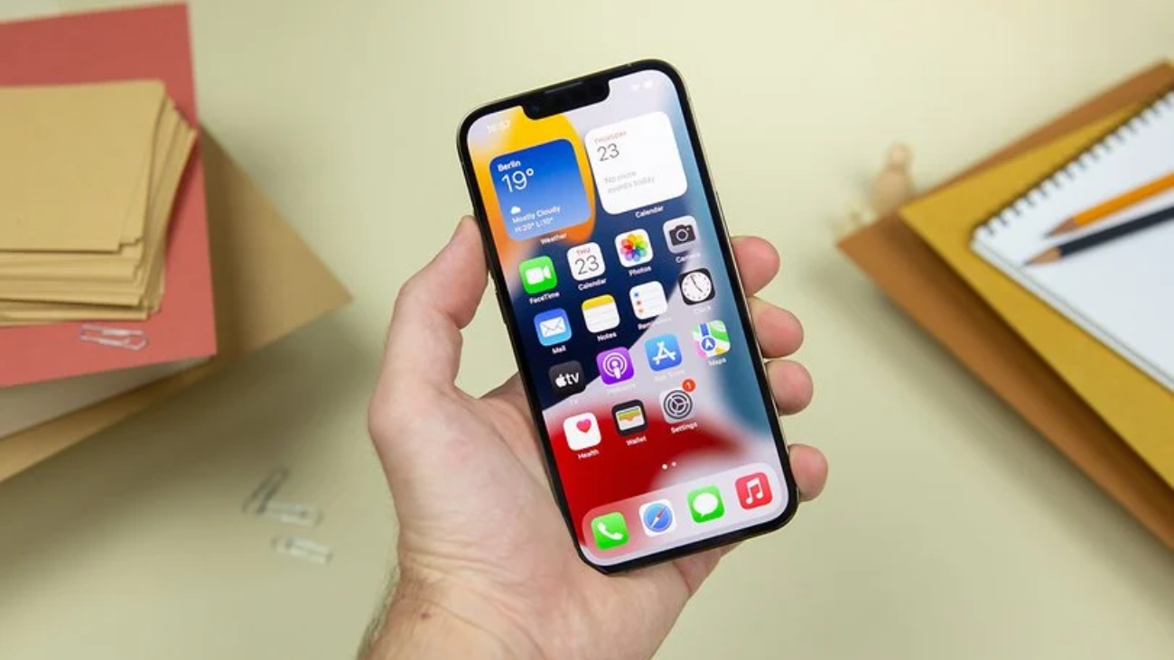 NextPit_Apple_iPhone_13_Pro_display-w810h462